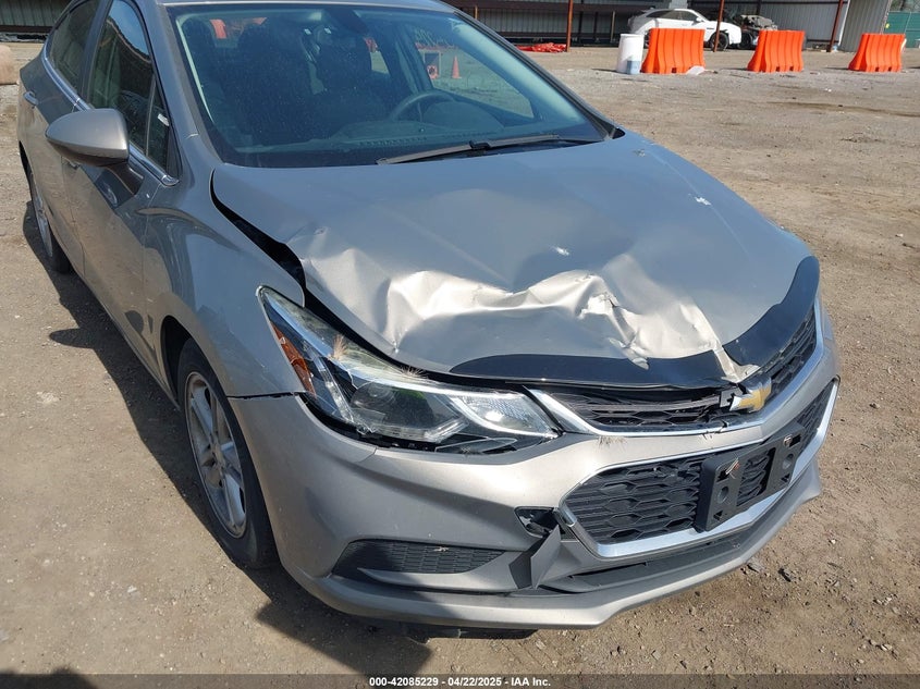 2018 CHEVROLET CRUZE VIN: 1G1BE5SM2J7202024