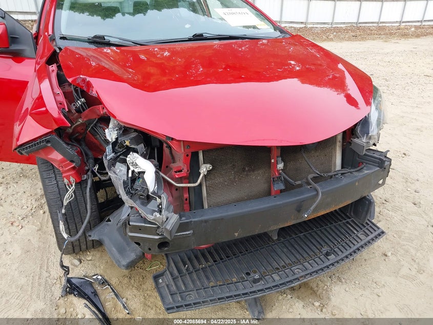2019 TOYOTA COROLLA VIN: 2T1BURHE1KC193124