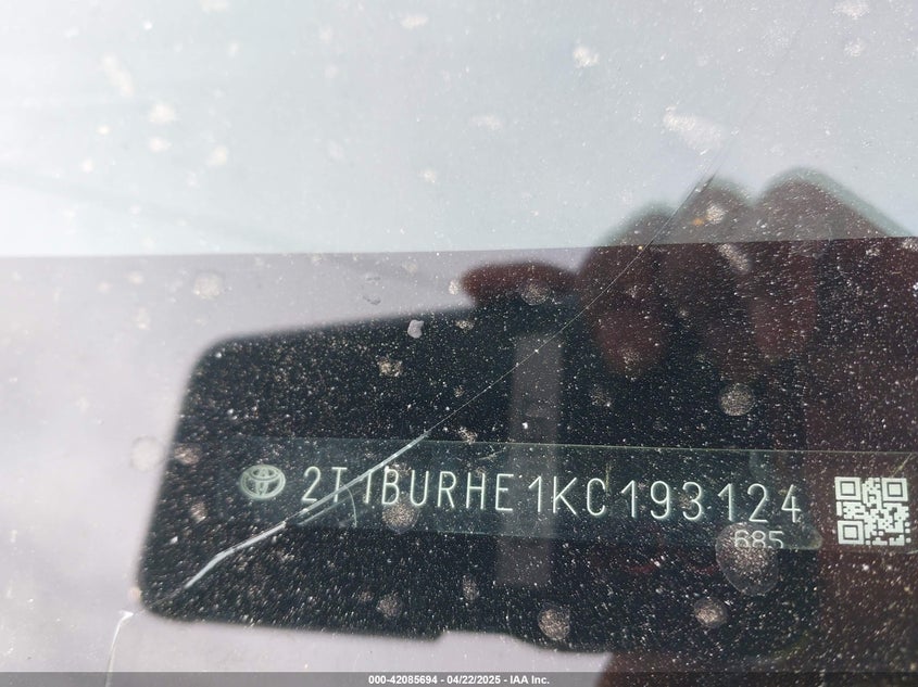 2019 TOYOTA COROLLA VIN: 2T1BURHE1KC193124