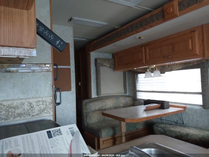 2004 Ford F550 Super Duty Stripped Chass VIN: 1F6NF53S840AD0951 Lot: 42085700