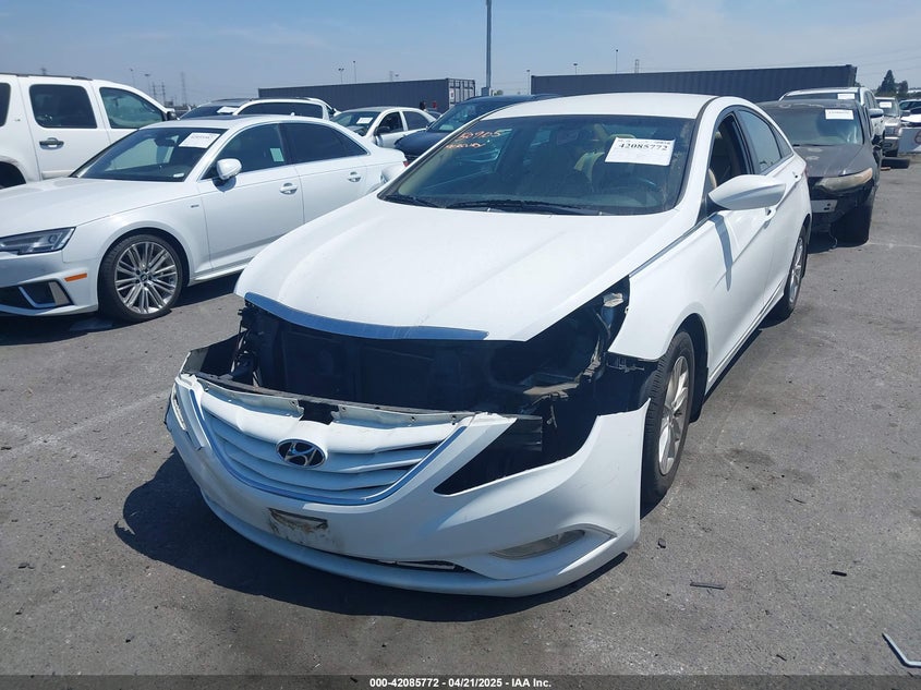 2013 HYUNDAI SONATA VIN: 5NPEB4AC5DH658843