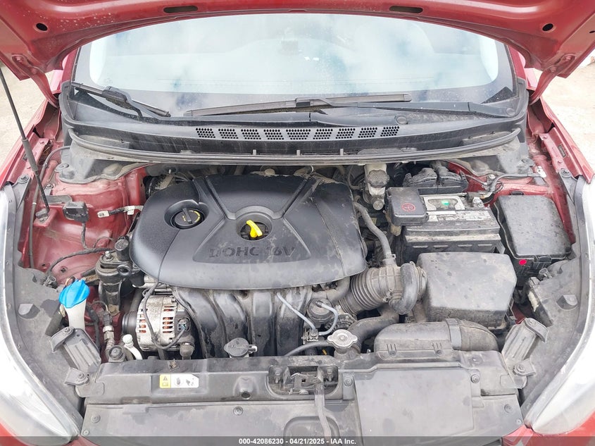2014 HYUNDAI ELANTRA VIN: 5NPDH4AE9EH482327