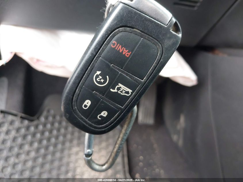 2019 Jeep Cherokee Latitude Plus Fwd VIN: 1C4PJLLB5KD128613 Lot: 42086514