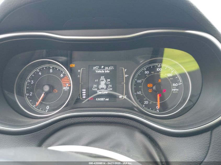 2019 Jeep Cherokee Latitude Plus Fwd VIN: 1C4PJLLB5KD128613 Lot: 42086514