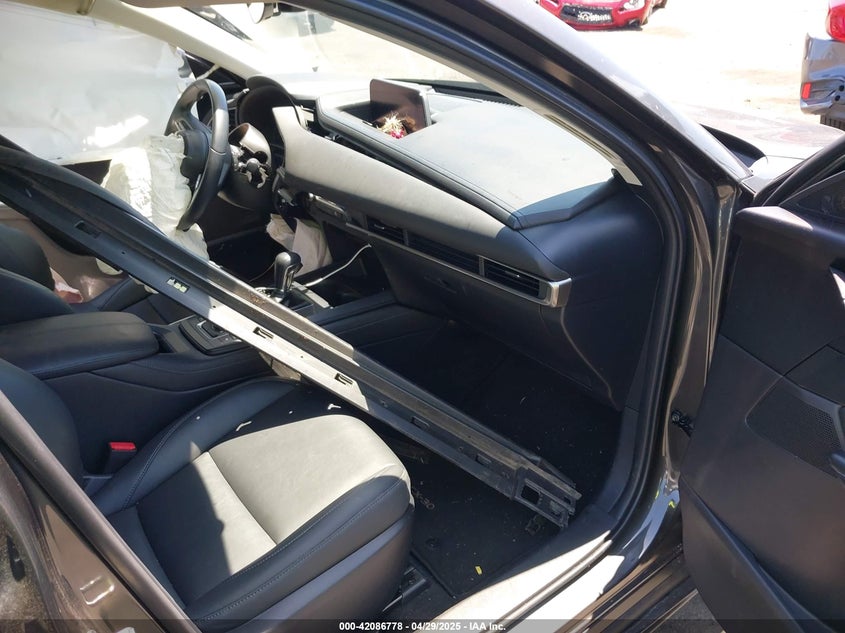 2021 MAZDA CX-30 VIN: 3MVDMABL3MM233701