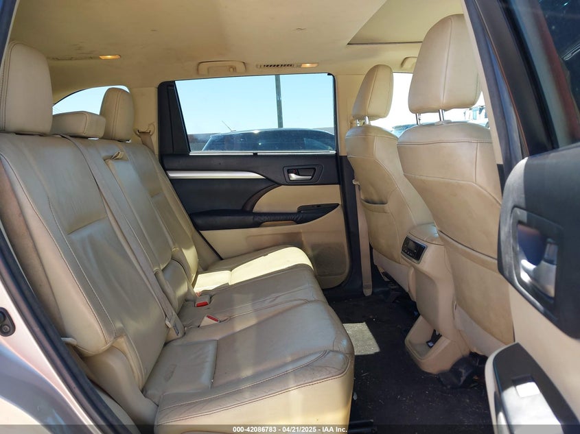 2014 TOYOTA HIGHLANDER VIN: 5TDJKRFH5ES071781