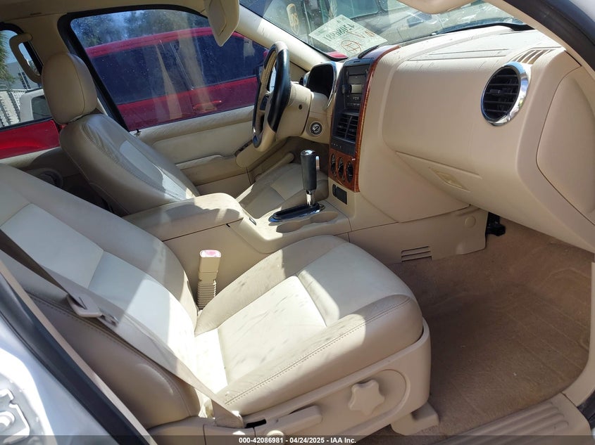 2006 FORD EXPLORER VIN: 1FMEU64896UB21376