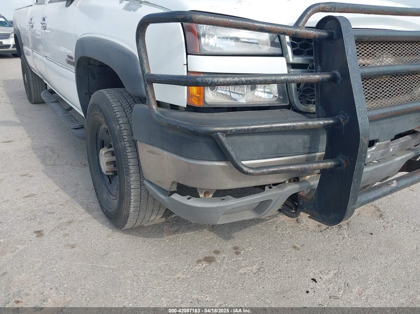 2007 CHEVROLET SILVERADO 3500 CLASSIC VIN: 1GCHC33D17F110749