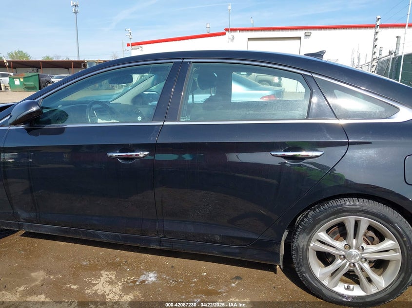 2018 HYUNDAI SONATA VIN: 5NPE34AF1JH643730