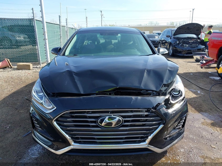 2018 HYUNDAI SONATA VIN: 5NPE34AF1JH643730