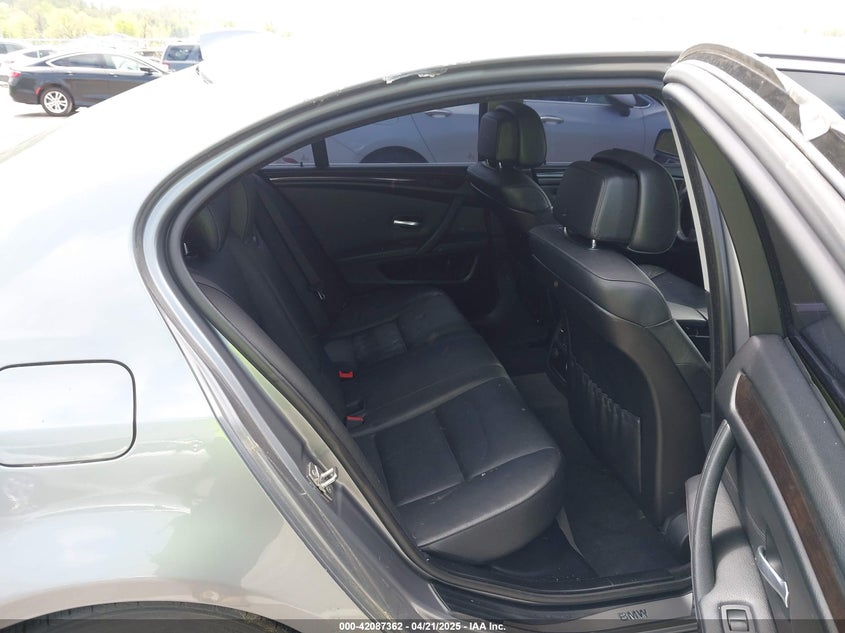 2010 BMW 528I VIN: WBANU5C52AC129062