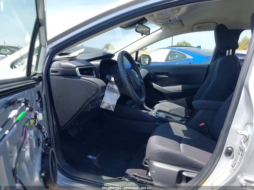 2020 TOYOTA COROLLA LE - JTDEPRAE4LJ090249