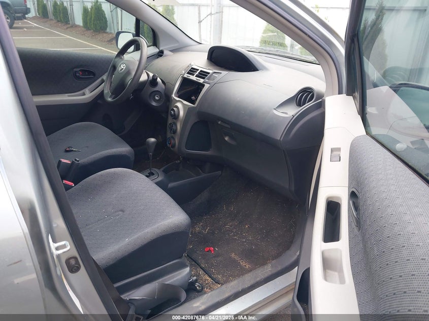 2009 TOYOTA YARIS VIN: JTDKT903295237216