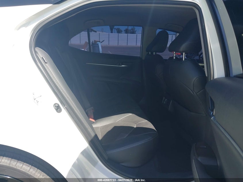 4T1K61AK6PU142946 2023 TOYOTA CAMRY photo no. 8