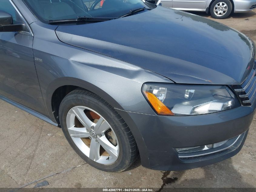 2015 Volkswagen Passat 1.8T Limited Edition VIN: 1VWAT7A38FC122719 Lot: 42087791