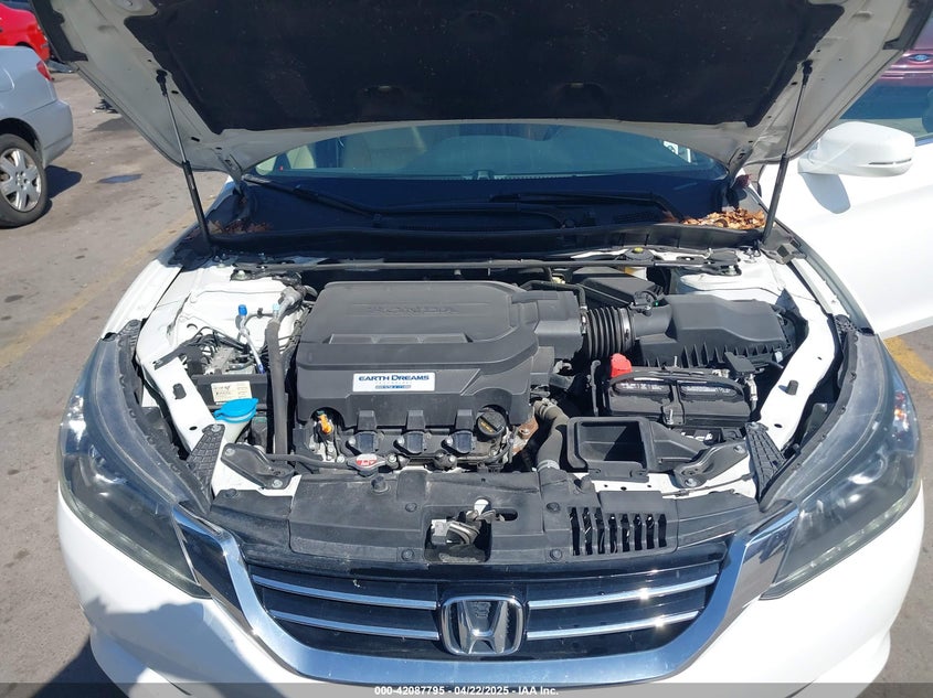 2015 HONDA ACCORD VIN: 1HGCR3F83FA000533