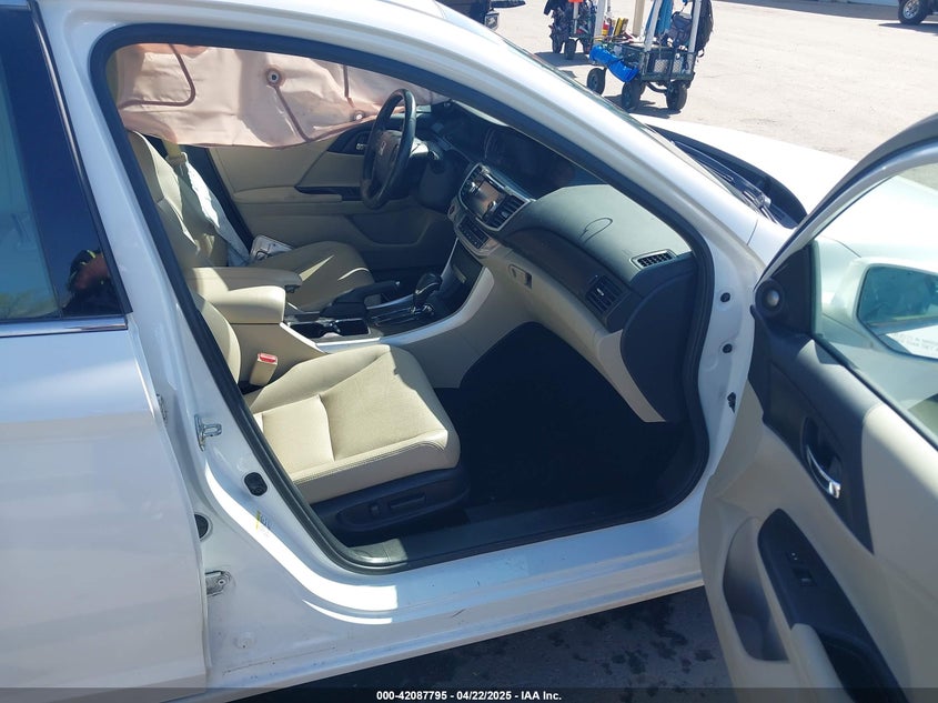 2015 HONDA ACCORD VIN: 1HGCR3F83FA000533