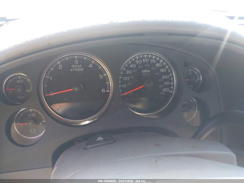2008 CHEVROLET SUBURBAN 1500 VIN: 3GNFC16038G299755