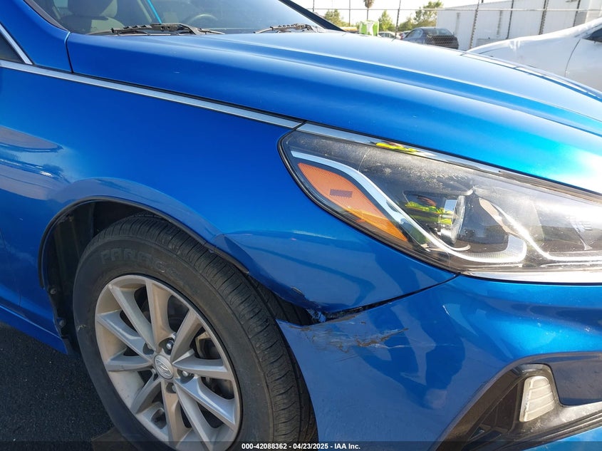 2019 HYUNDAI SONATA SE - 5NPE24AF4KH760853