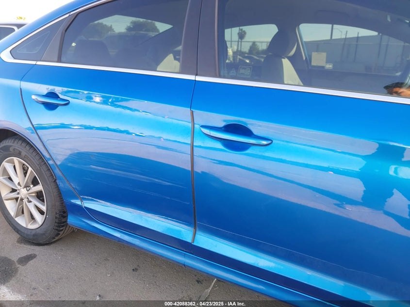 2019 HYUNDAI SONATA SE - 5NPE24AF4KH760853