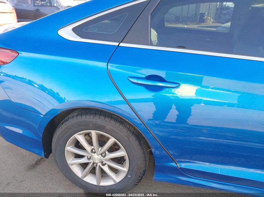 2019 HYUNDAI SONATA SE - 5NPE24AF4KH760853