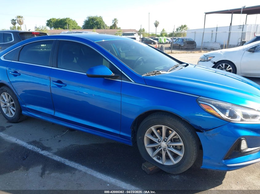 2019 HYUNDAI SONATA SE - 5NPE24AF4KH760853