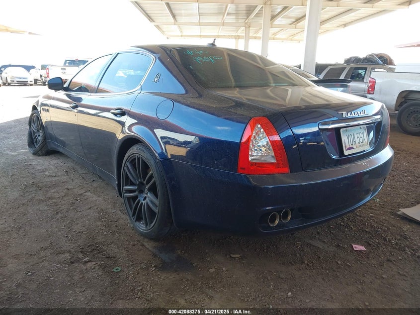 2010 MASERATI QUATTROPORTE VIN: ZAM39FKA0A0050132