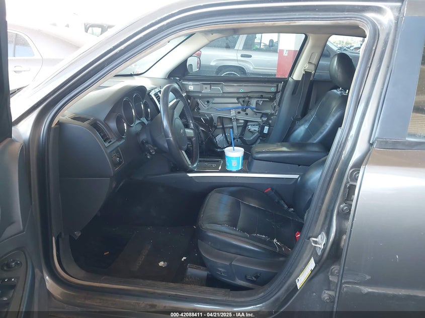2008 DODGE CHARGER VIN: 2B3KA53H48H266537