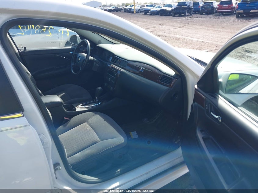 2011 CHEVROLET IMPALA VIN: 2G1WB5EK8B1182977