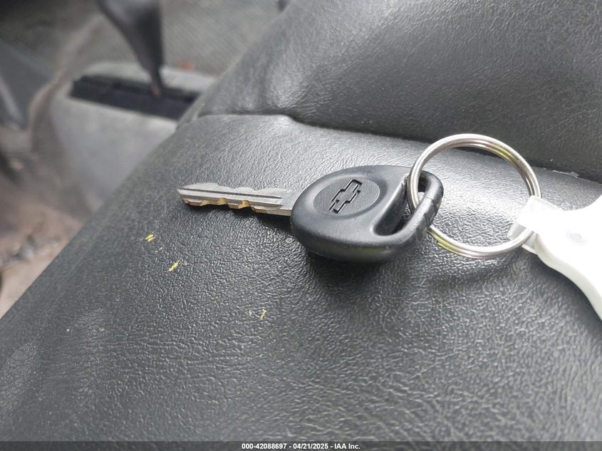 2006 CHEVROLET SILVERADO VIN: 1GCEK14V66E207841