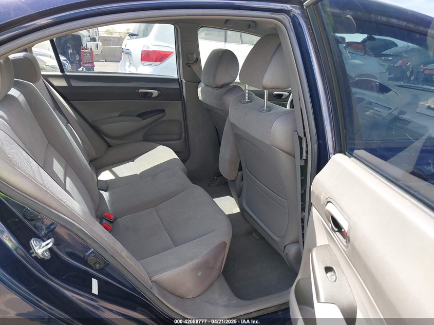 2007 HONDA CIVIC VIN: JHMFA16557S004137
