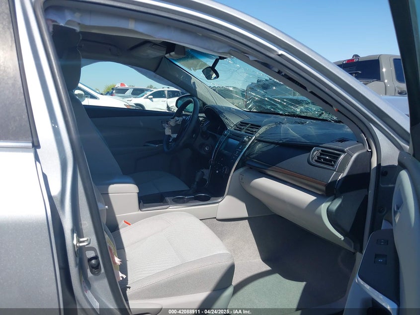 2016 TOYOTA CAMRY VIN: 4T4BF1FK2GR539858