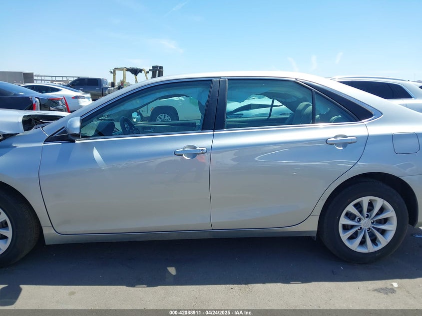 2016 TOYOTA CAMRY VIN: 4T4BF1FK2GR539858