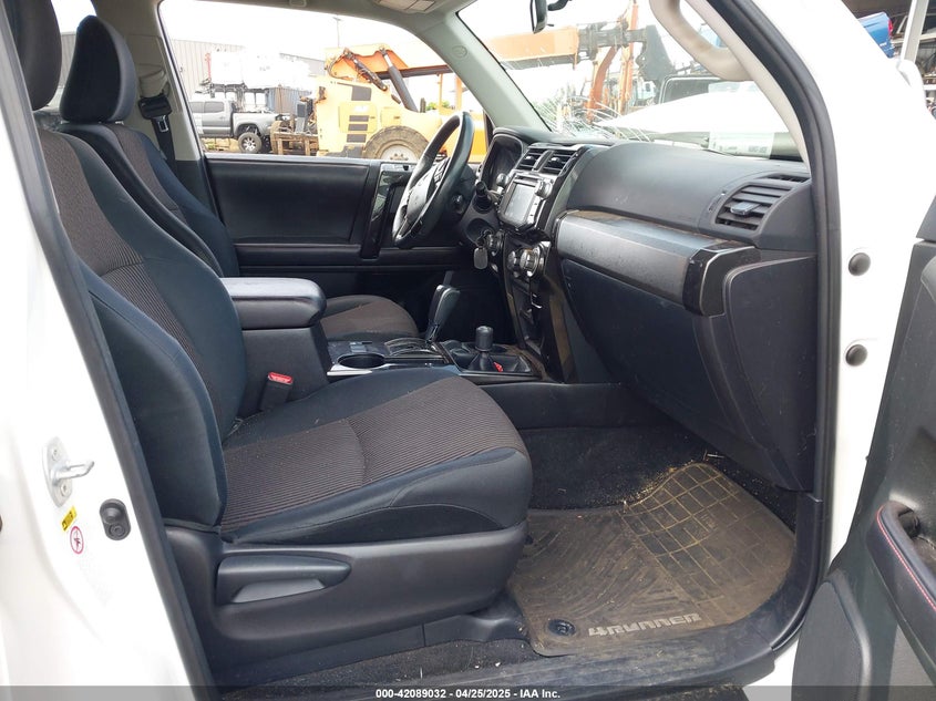 2016 TOYOTA 4RUNNER LIMITED/SR5/SR5 PREMIUM/TRAIL/TRAIL PREMIUM/TRD PRO - JTEBU5JRXG5345178