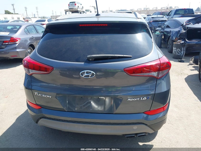 2017 HYUNDAI TUCSON VIN: KM8J33A26HU385271
