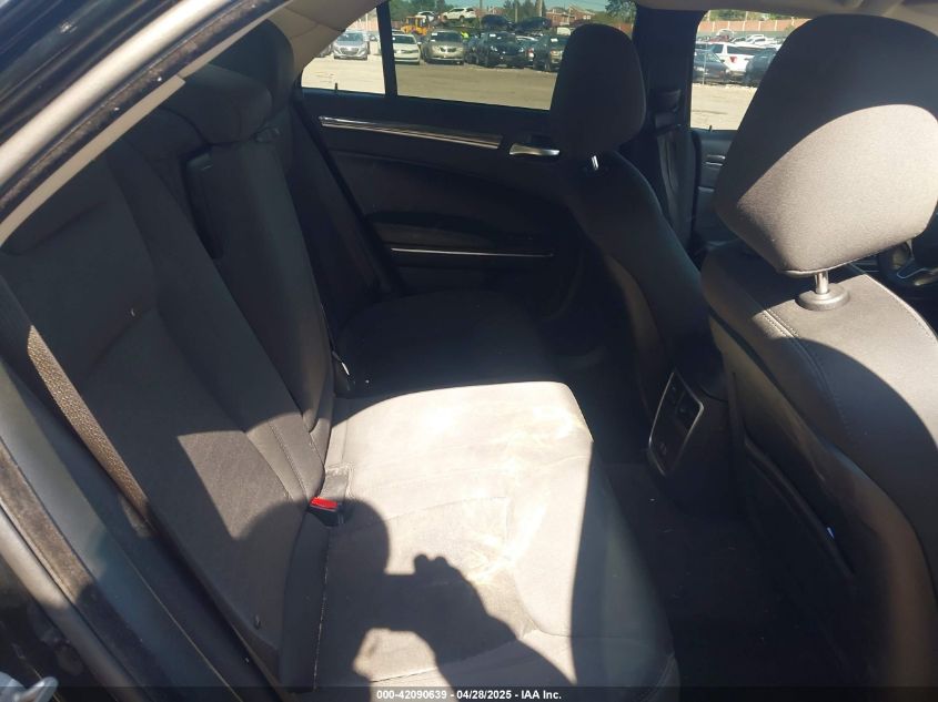 2018 Chrysler 300 Touring VIN: 2C3CCAAG1JH320581 Lot: 42090639