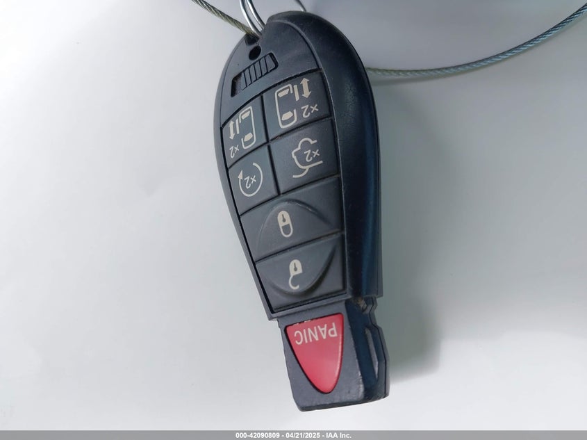 2017 DODGE GRAND CARAVAN SXT - 2C4RDGCG2HR715036