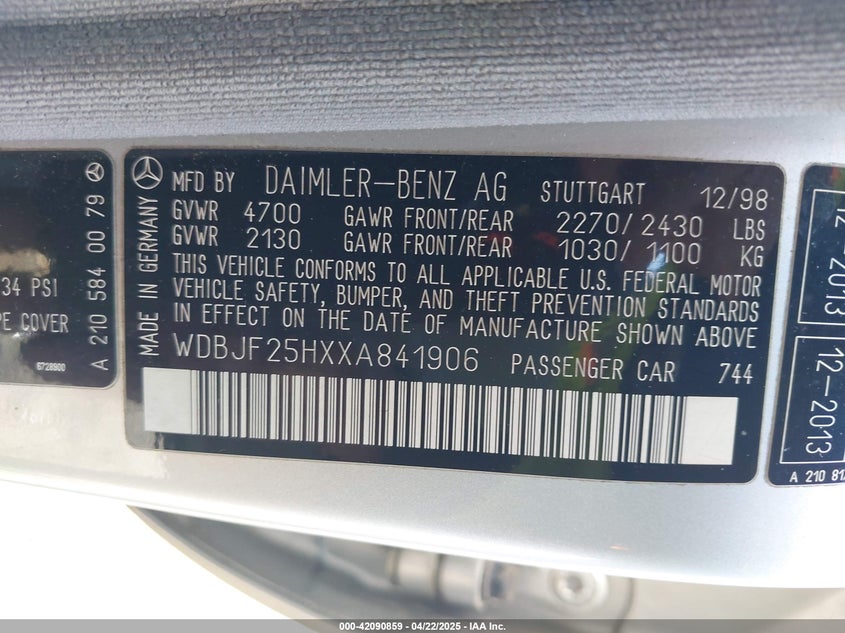 1999 Mercedes-Benz E 300 Diesel VIN: WDBJF25HXXA841906 Lot: 42090859