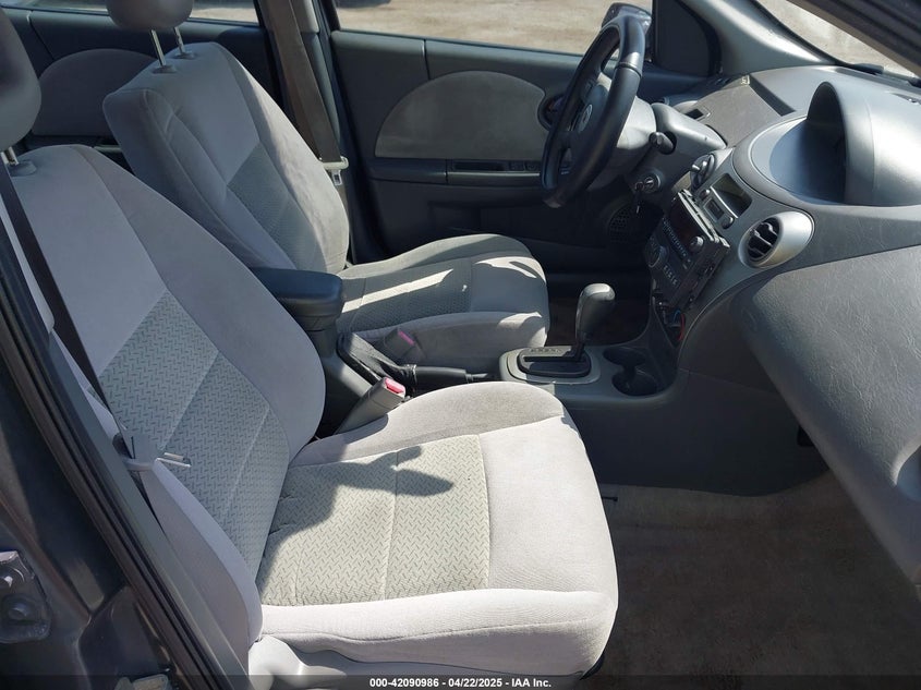 2007 SATURN ION VIN: 1G8AL55F87Z137841