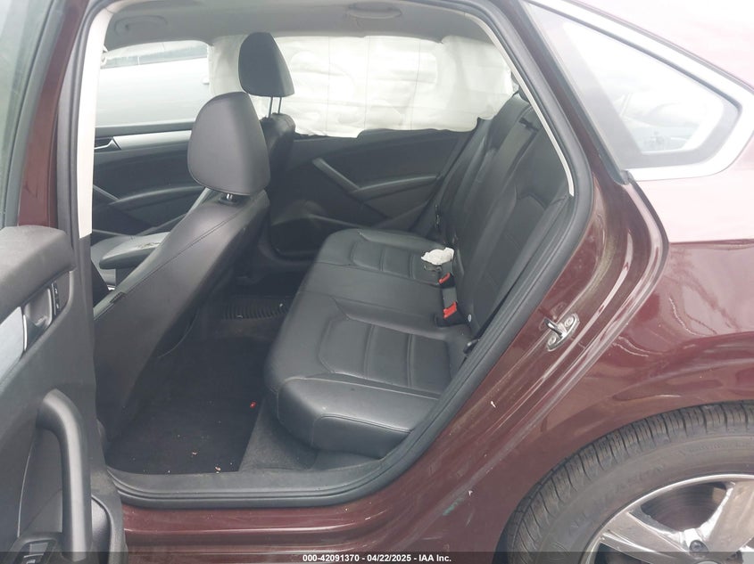 2013 VOLKSWAGEN PASSAT VIN: 1VWBH7A39DC007940