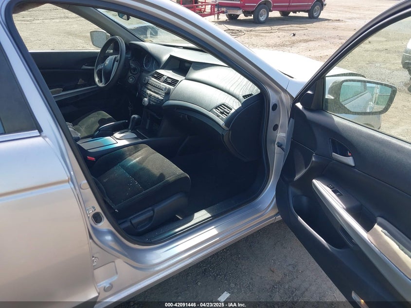 2008 HONDA ACCORD VIN: 1HGCP26798A002331