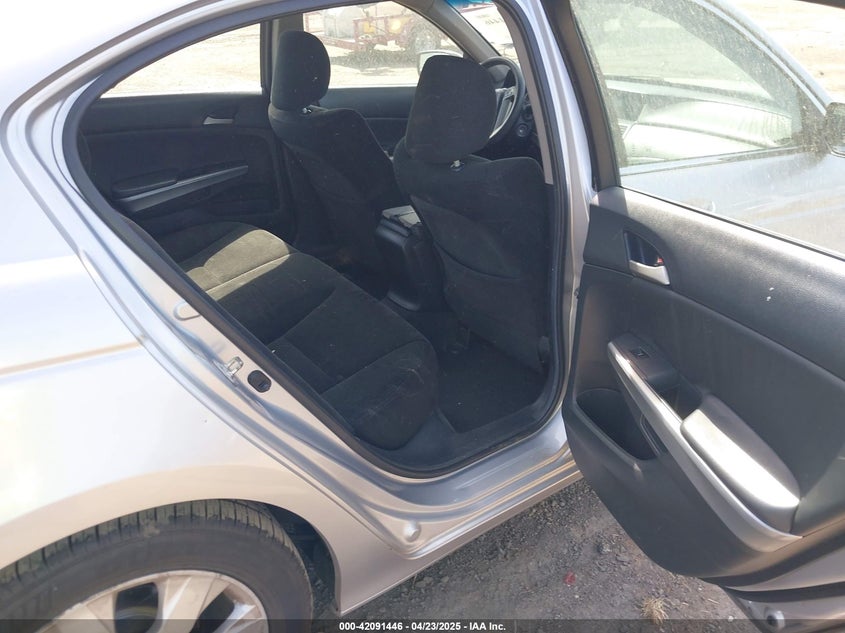 2008 HONDA ACCORD VIN: 1HGCP26798A002331
