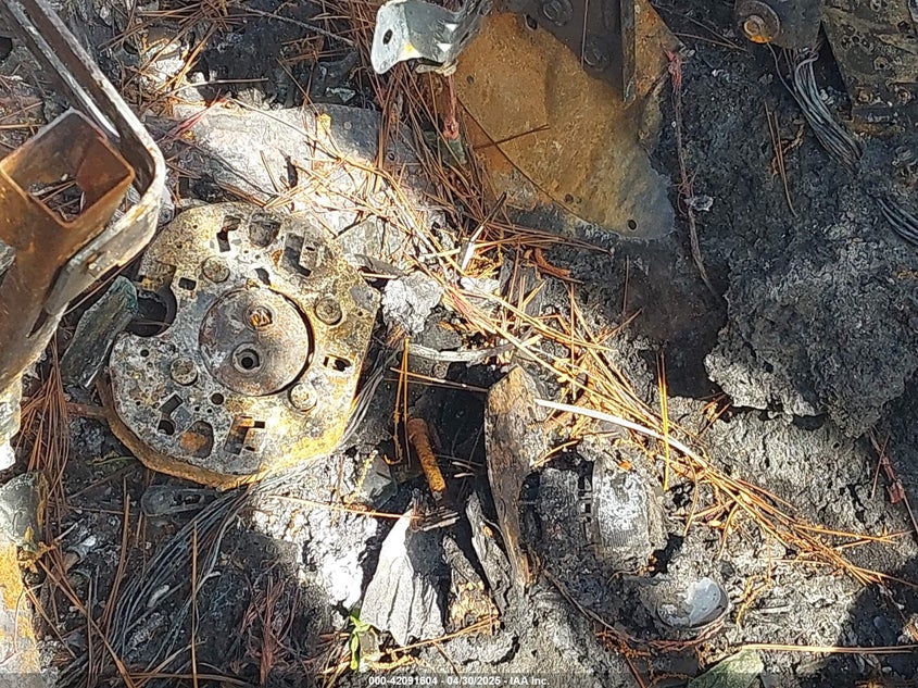 2019 RAM 1500 LARAMIE  4X4 5'7 BOX - 1C6SRFJT3KN764612