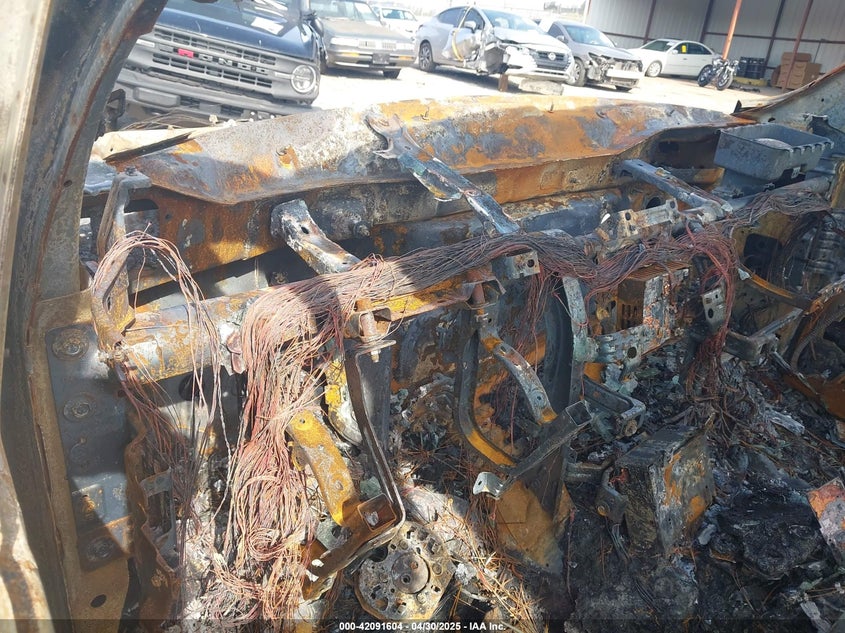 2019 RAM 1500 LARAMIE  4X4 5'7 BOX - 1C6SRFJT3KN764612