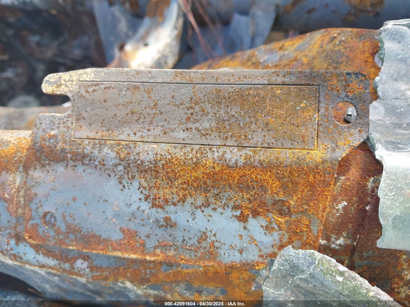 2019 RAM 1500 LARAMIE  4X4 5'7 BOX - 1C6SRFJT3KN764612