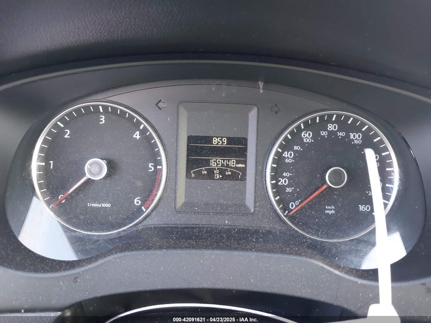 2013 VOLKSWAGEN JETTA VIN: 3VWLL7AJ6DM291317