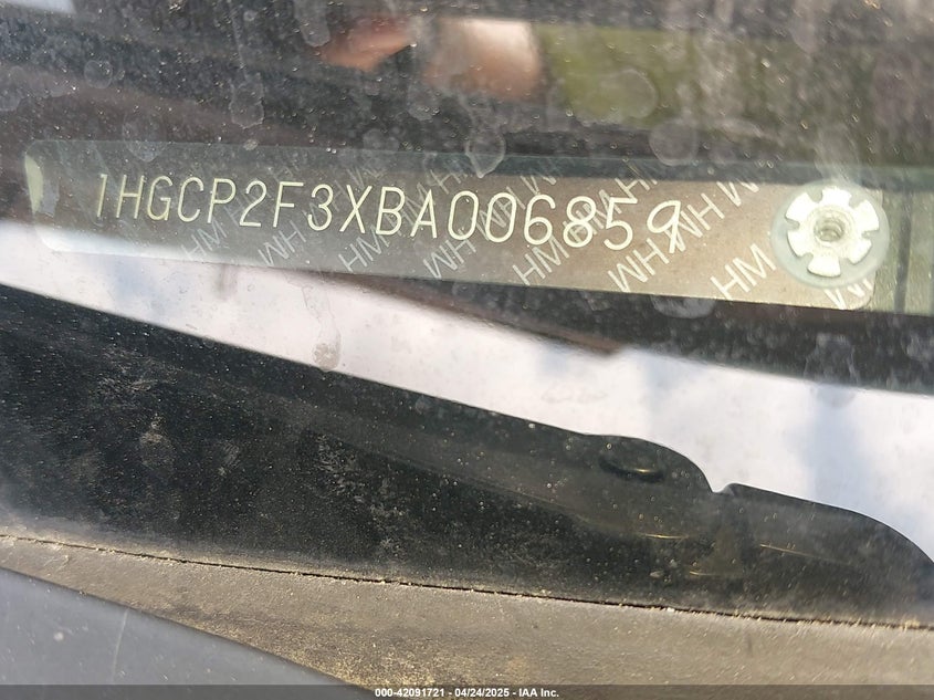 2011 HONDA ACCORD VIN: 1HGCP2F3XBA006859