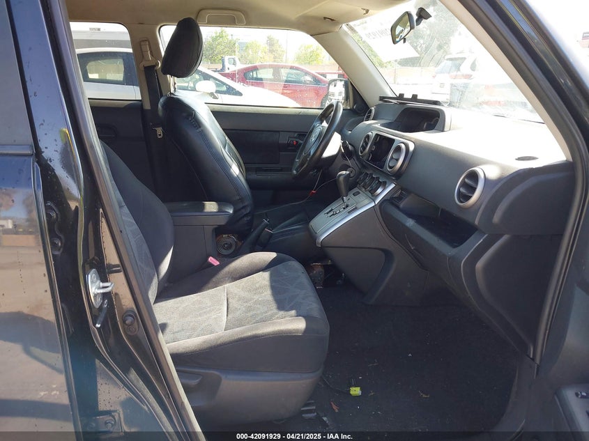 2012 SCION XB VIN: JTLZE4FE4C1143412