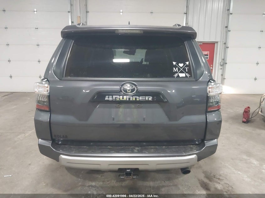 2023 TOYOTA 4RUNNER TRD OFF ROAD PREMIUM - JTERU5JR4P6194394