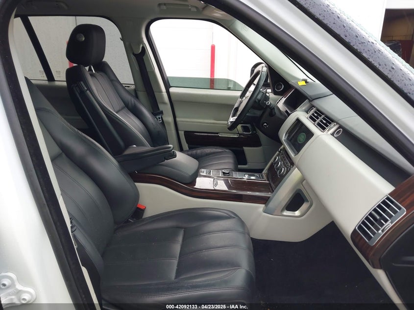 2015 LAND ROVER RANGE ROVER VIN: SALGS2VF7FA229689